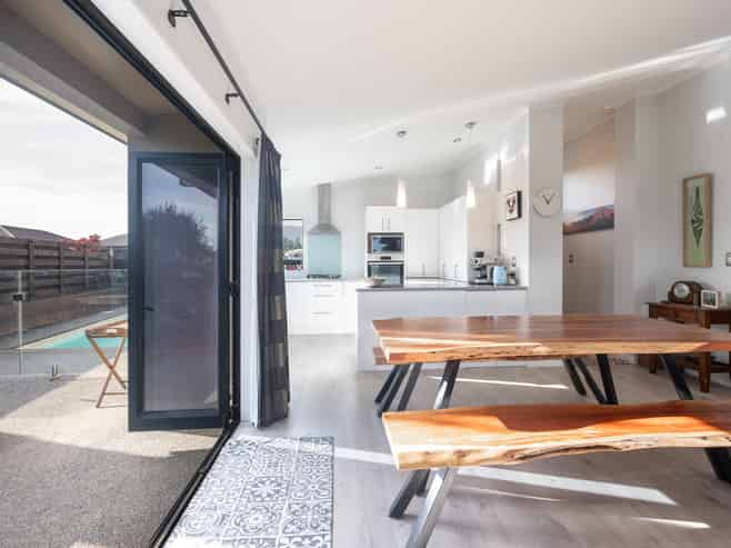 1 Olympus Way, Richmond