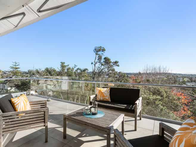 106/585 Beach Road, Rothesay Bay