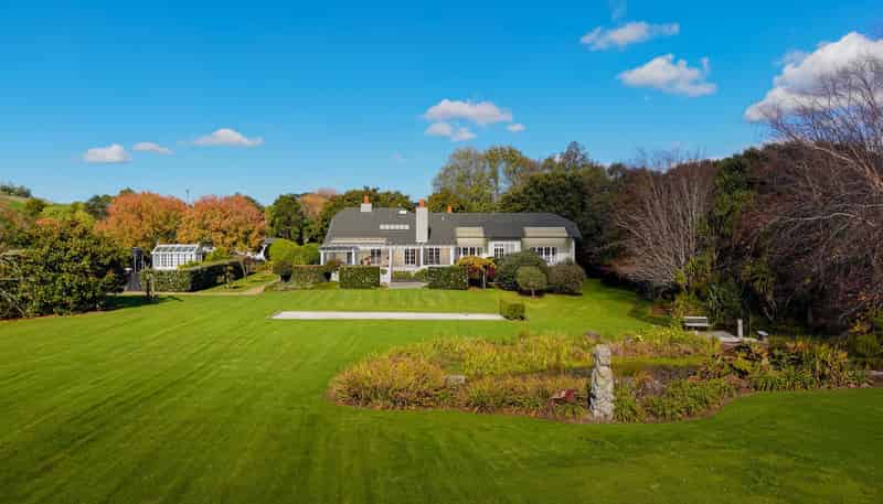998 Peak Road, Waimauku