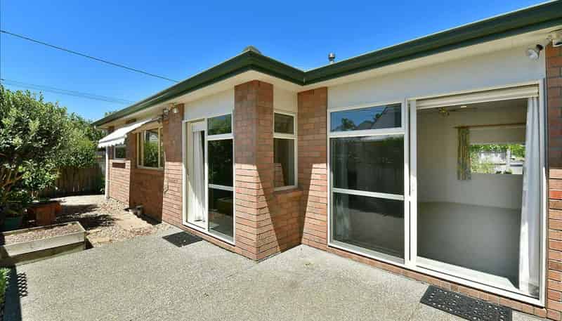 15a Hatton Road, Orewa