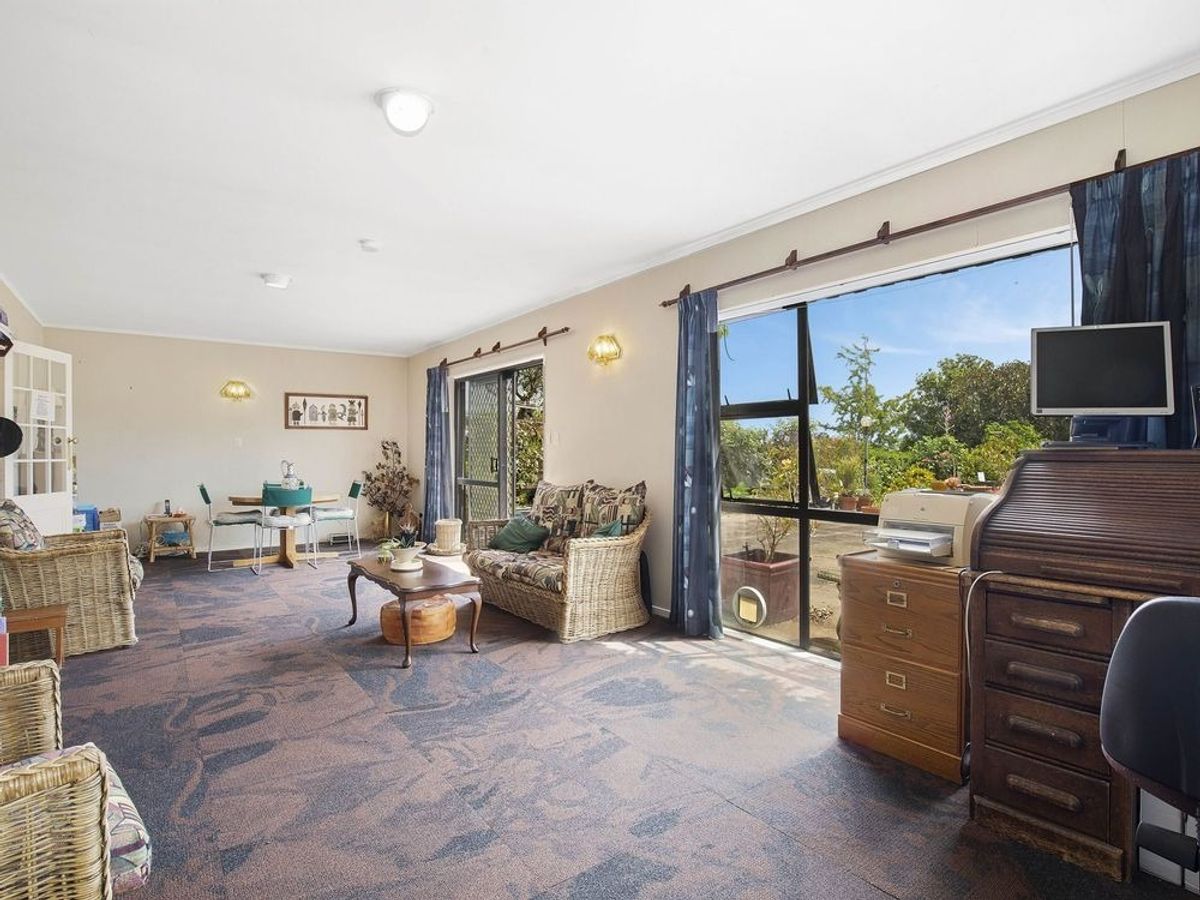 Waikanae - 3 Bedrooms - Mehr
