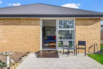 37 Greig Crescent, Amberley