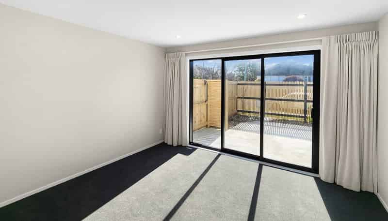 6/17 Faulke Avenue, Wainuiomata