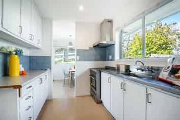 a/36 Acacia Road, Torbay