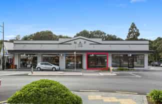 Premium Warkworth retail