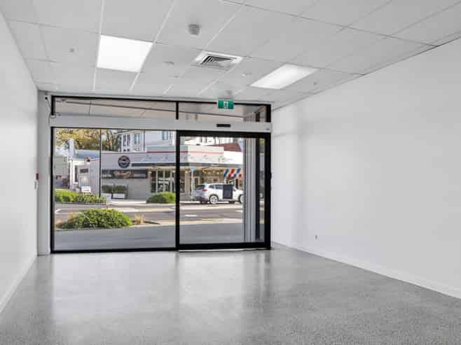 Premium Warkworth retail