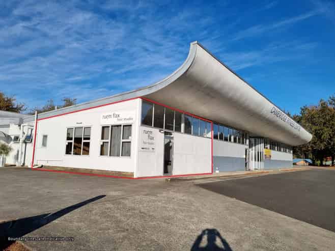 High profile commercial unit