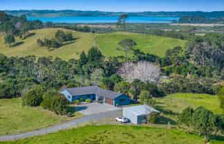 499 Shelly Beach Road, Helensville