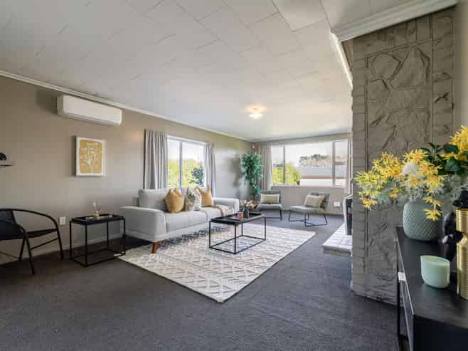 35 Kimberley Grove, Westbrook