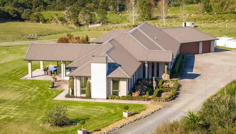 246 Blackbridge Road, Dairy Flat