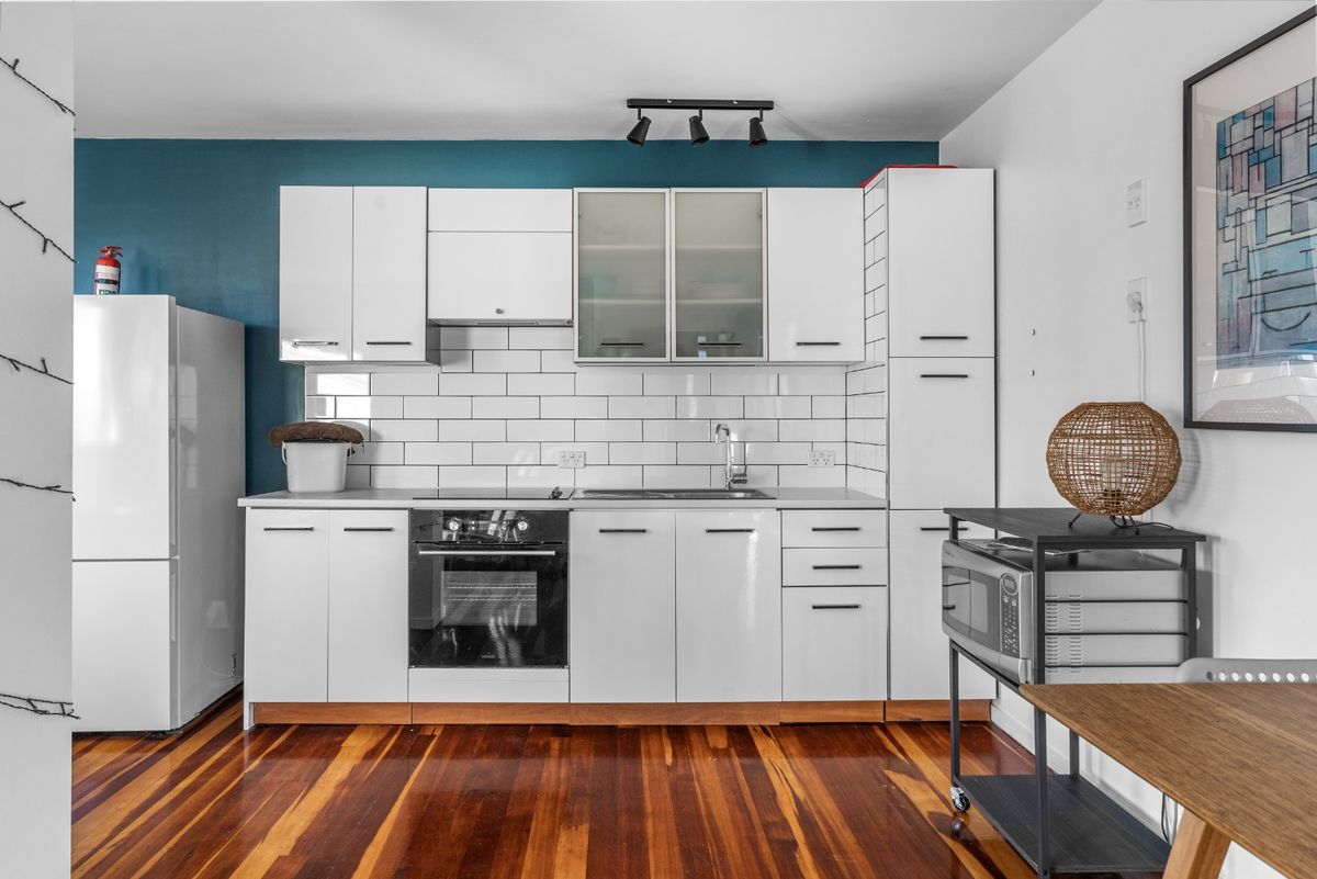 Fully Furnished One Bedroom - Widok 6
