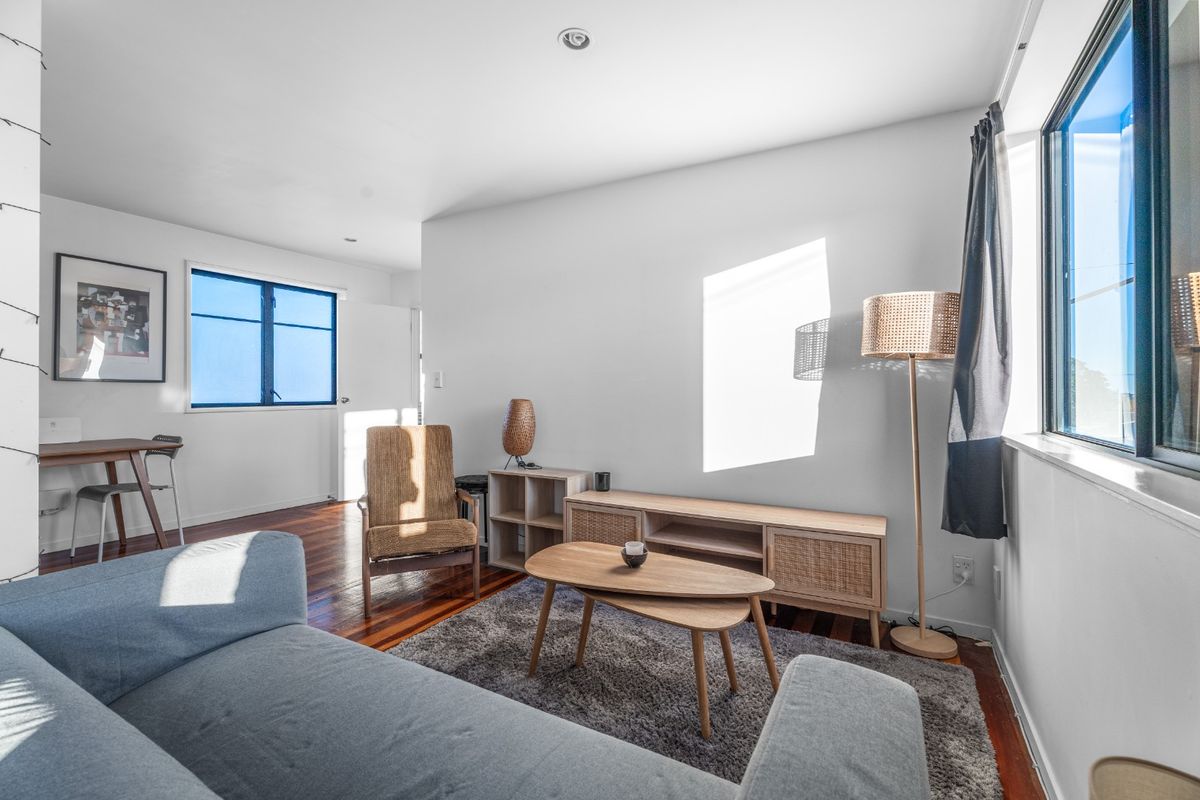Fully Furnished One Bedroom - Widok 3