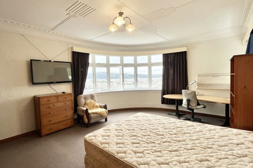 2027 Fully Furnished Double Glazed House – pohled 6