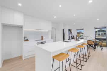 18 Campbell Drive, Lincoln