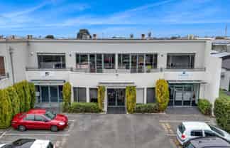 Tenanted Investment with Space to Occupy