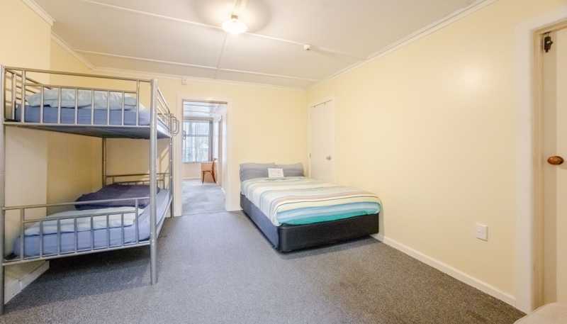 259 Marine Parade, Napier South