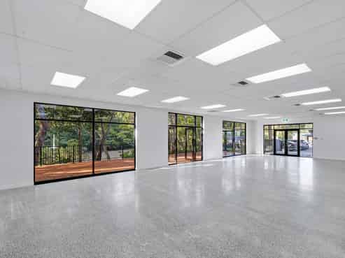 Stunning location - Town Centre Premises