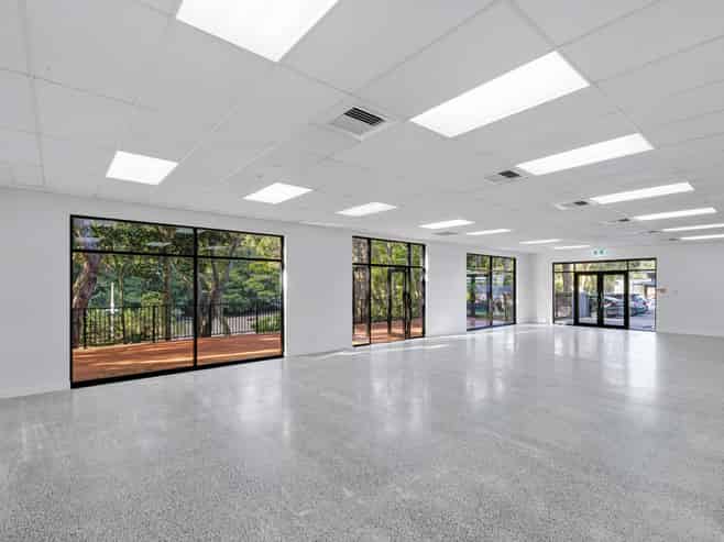 Stunning location - Town Centre Premises
