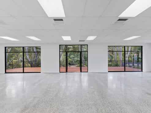 Stunning location - Town Centre Premises