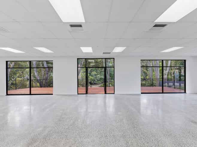 Stunning location - Town Centre Premises