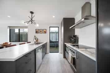 59 John Main Drive, Ramarama