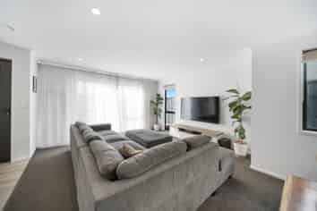59 John Main Drive, Ramarama