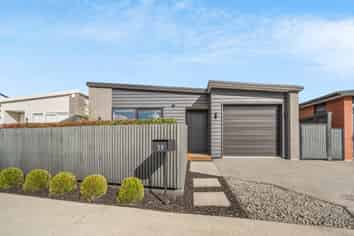 59 John Main Drive, Ramarama