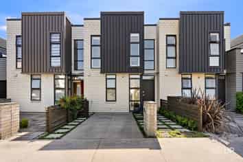 36 Tuatua Road, Hobsonville