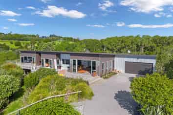 166 Saqa Way, Matapouri