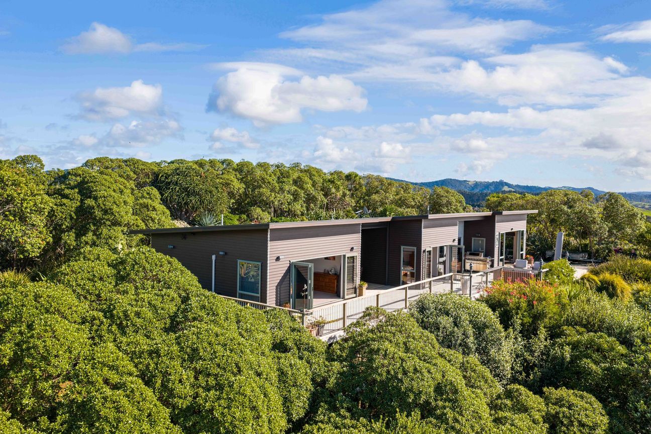 Classy Coastal Residence - Widok 3