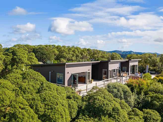 166 Saqa Way, Matapouri