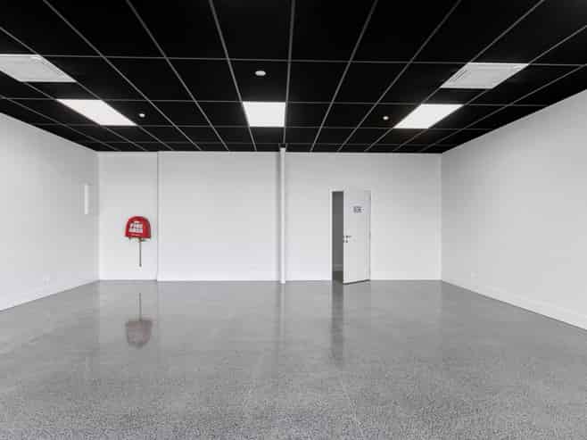 Newly renovated retail - in prime location!