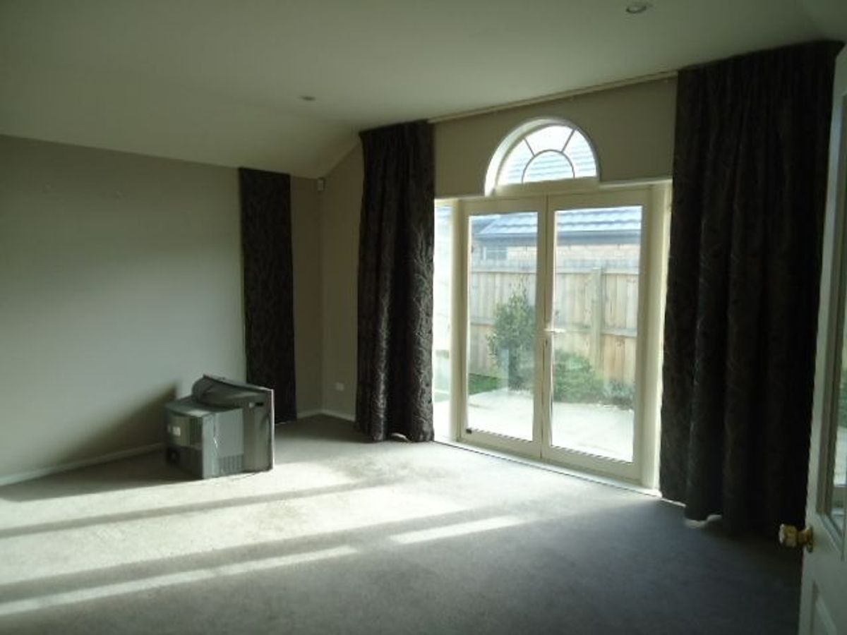 Modern, Sunny Three Bedroom Townhouse - Ansicht 6