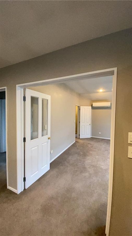 Modern, Sunny Three Bedroom Townhouse - Mehr