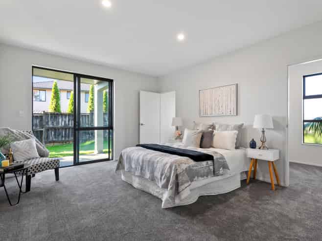48 Columbia Crescent, Beachlands