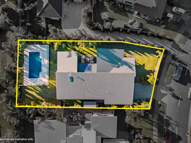 48 Columbia Crescent, Beachlands