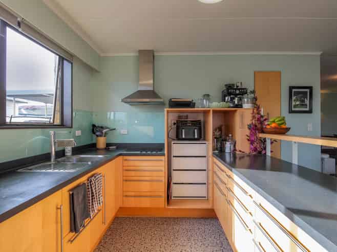 109A Weld Street, Redwoodtown