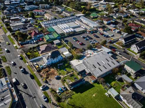 Development site with dual access