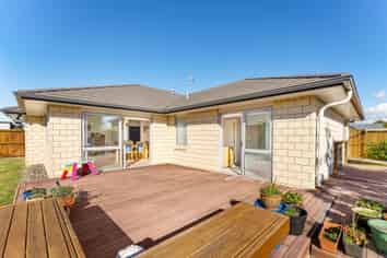 34 Butterworth Crescent, Papamoa