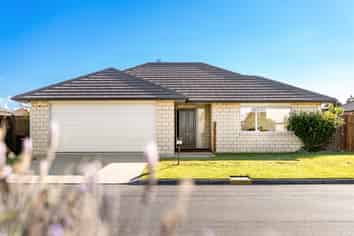 34 Butterworth Crescent, Papamoa