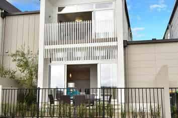 261 Millwater Parkway, Millwater