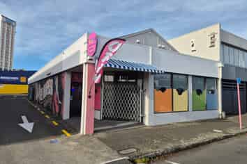 Versatile Taonui Street Premise for Lease