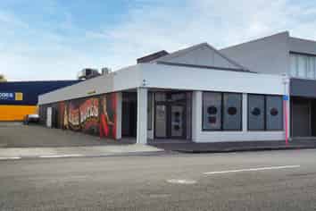Versatile Taonui Street Premise for Lease