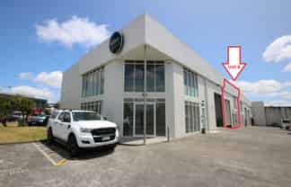 Sharp Albany Industrial Unit - 222m²