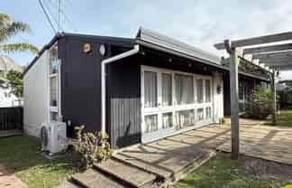 18 Watea Road, Torbay