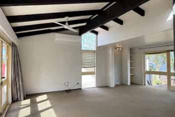 18 Watea Road, Torbay