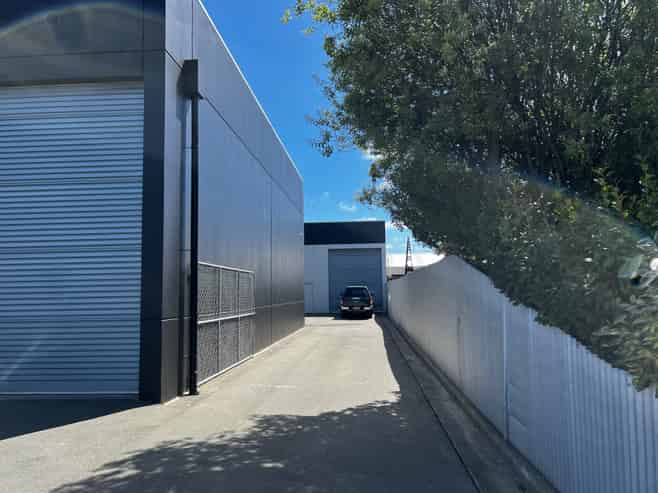 Perfectly Sized Warehouse - City Fringe