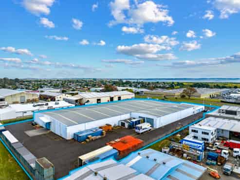 Future‑Proofed Twin‑Bay Industrial