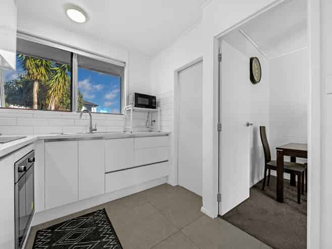 2/26 AIRFIELD ROAD, Takanini