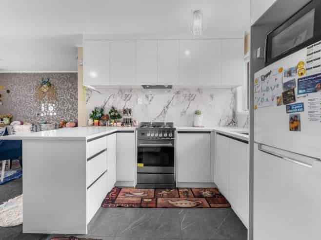 2/10 Scott Road, Papatoetoe